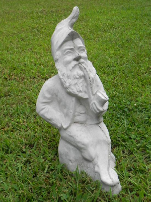 FG-113 Gnome Smoking a Pipe 21½” high; 10 pounds